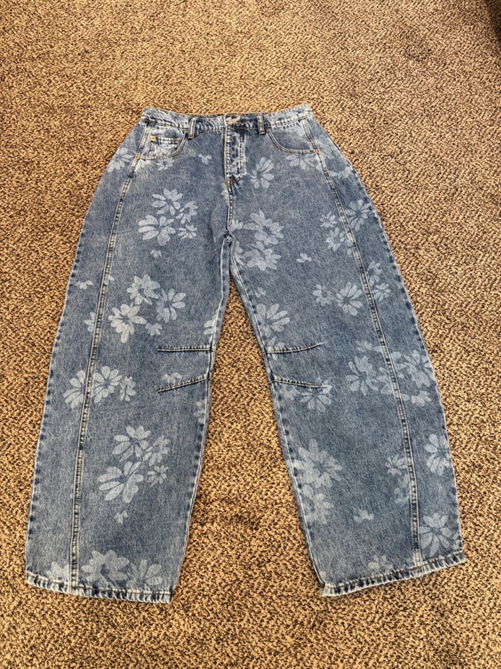 Floral Print Cropped Ankle Jeans - Blue